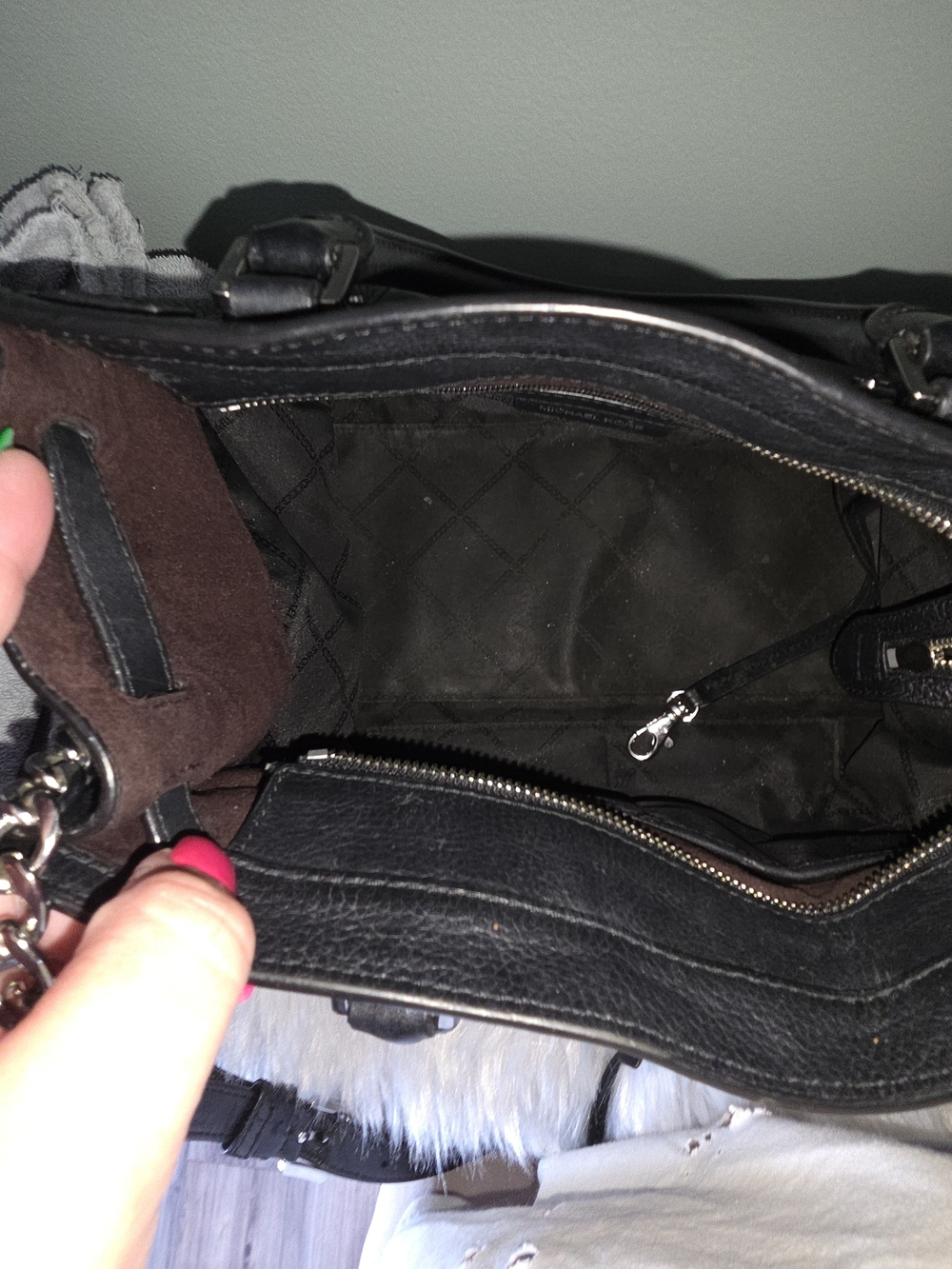 Michael Kors Black Studded Leather Tote Bag - Picture 5 of 7